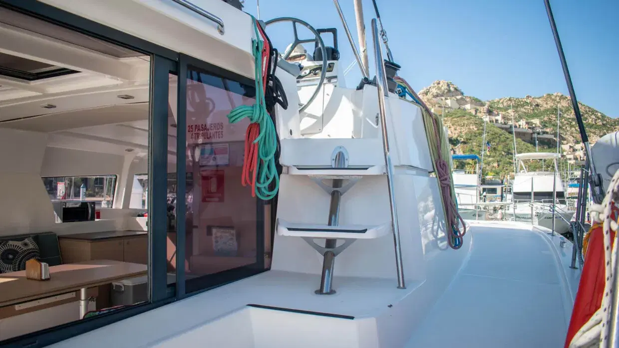 Sun Cat Private Charter